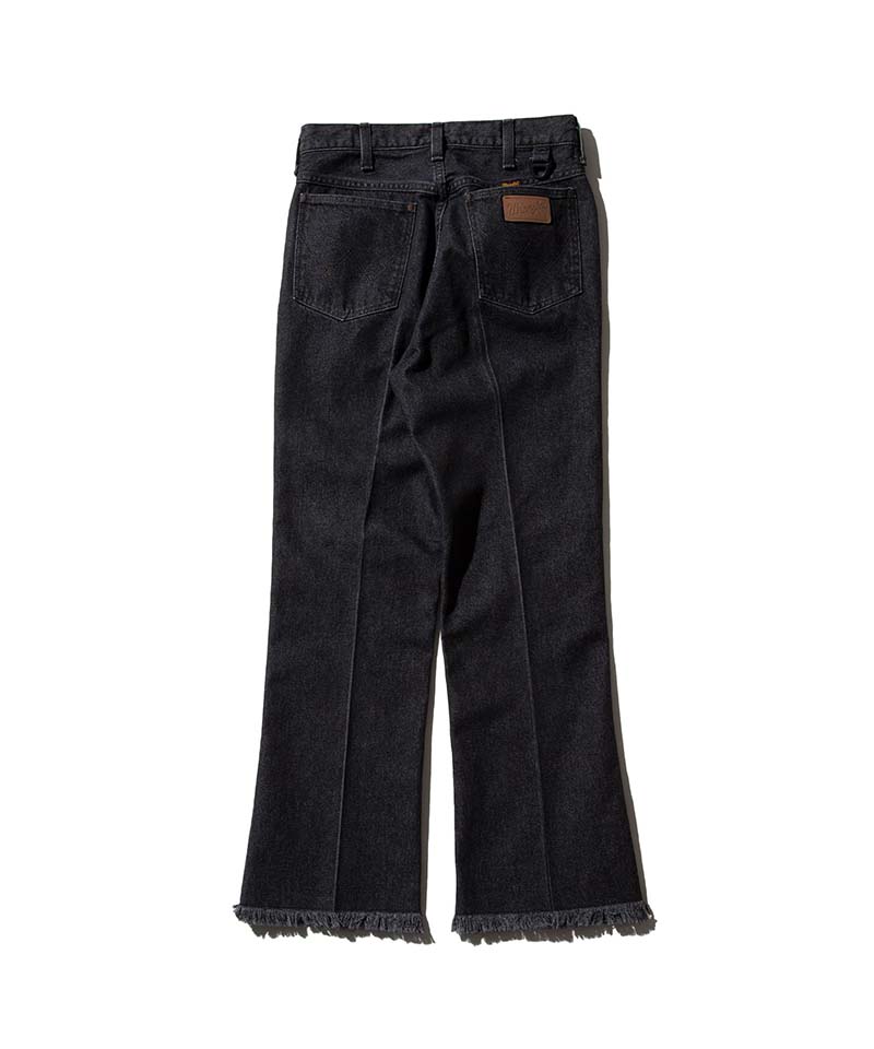 77MWZ BOOT CUT JEANS by F/CE.